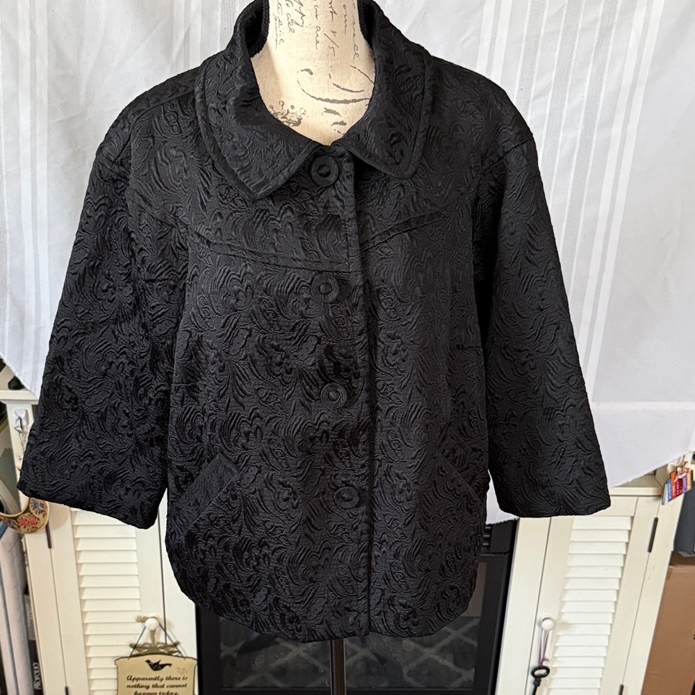 NY Collection Black Textured Cape Jacket